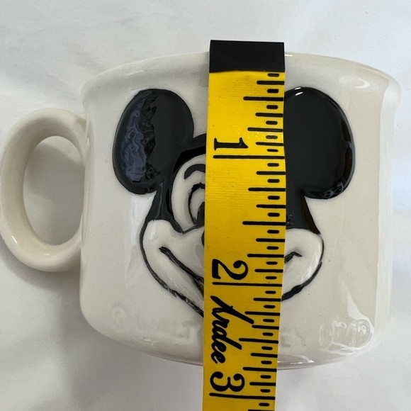 Vintage Mickey Mouse 3D Ceramic Dinner Plate & Mug 1970's Walt Disney. - Picture 9 of 10
